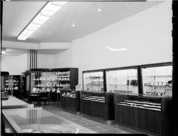 Commercial lighting