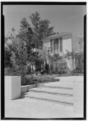 Go to image 4.