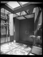 Go to image 1.