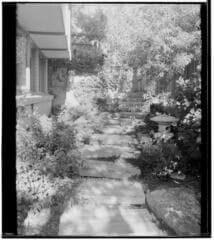 Go to image 4.