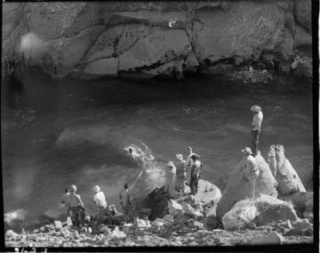 Big Creek 4 construction work: Man diving for truck in San Joaquin River