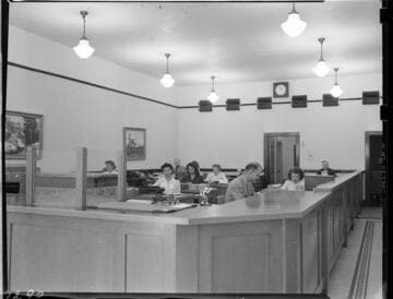 Commercial lighting