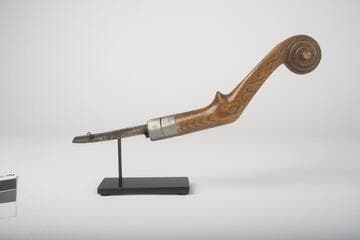 Crooked Knife