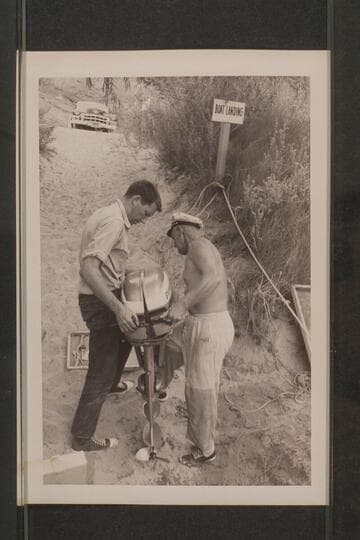 Bill Beer and Rod Sanderson setting up the motors. Lees Ferry