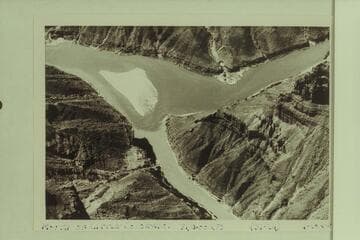Mouth of Little Colorado River. Approximate gauge: 31,400 cfs