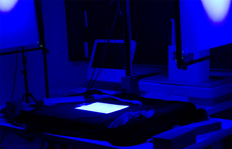 Spectral imaging in lab with blue light Spectral imaging in lab with blue light